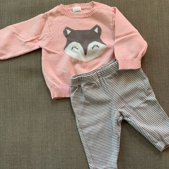 Carter's Other - ✨Leggings + sweater outfit✨